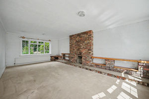 Sitting room- click for photo gallery